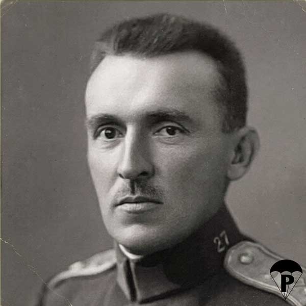 Leo Ecker